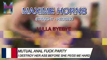 We fuck each other in turns stretch each other’s ass moan kiss and cum this is real switch anal energynow onli