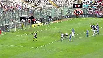 Colo colo coloca en 4 a la u de chile