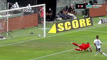 Colo colo coloca en 4 a la u de chile