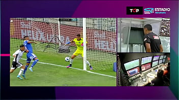 Colo colo coloca en 4 a la u de chile