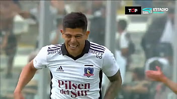 Colo colo coloca en 4 a la u de chile