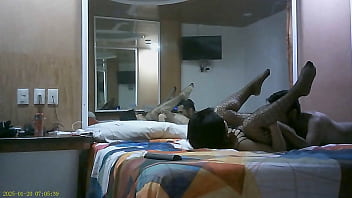 ¡me cojí a mi hermanastra ella puedes correrte dentro