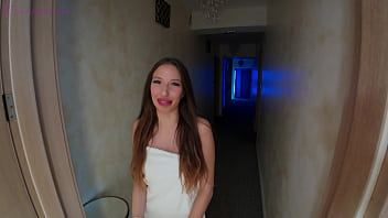 I meet her in the elevator she followed me to my hotel room