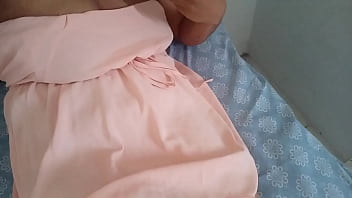 ¡¡que rico manjar la potra ardiente haciendo travesuras en su panocha y en sus tetas grandes