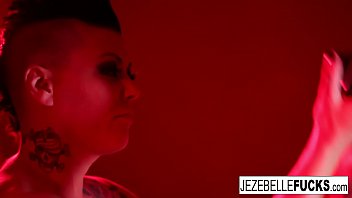 Brunette milf plays with herself