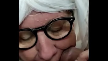 Una Dos Y Mamada thumbnail