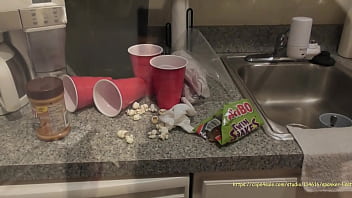 Miss lisa bianca parties while mom is away