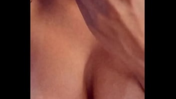 Gostosa safada greluda