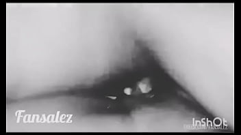 Naija babe came to share bed