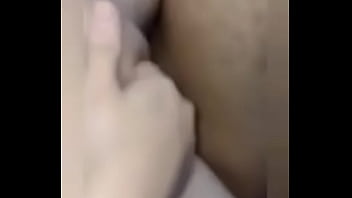 O negão me virou de bruços e me usou como quis — o corno só agradeceu O negão me virou de bruços e me usou como quis — o corno só agradeceu