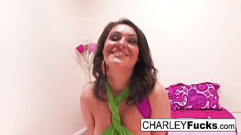 Sexy babe with huge tits masturbates