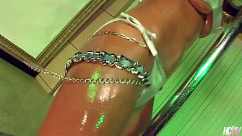 Hot and sexy japanese pole dancer kurea muto gets creampied