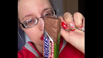 Asmr eating in big glasses