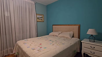 Levei a novinha pra tomar um banho comigo e acabei fodendo gostoso com ela parte 2