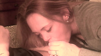 Bay sexy ass sucks daddys dick real good