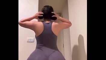Big ass twerk
