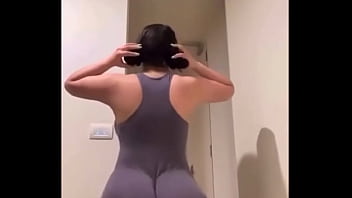 Big ass twerk