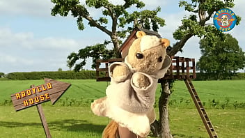 Un peluche quiere sobresalir con su talento