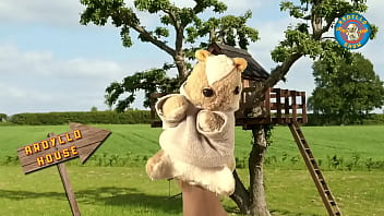 Un peluche quiere sobresalir con su talento