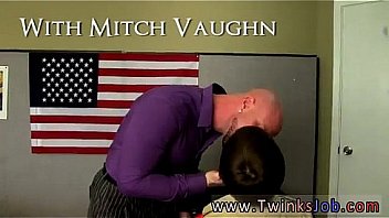 Good Lesbian And Gay Sex Emos Porno Movies Chris Gets The Cum Plumbed thumbnail