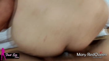 Enquanto uns tomam corona ela toma no cu while some take corona she takes it up the ass