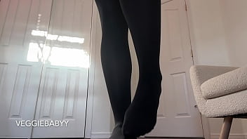 Nylons feet fetish femdom teasing until you defeat me veggiebabyy Nylons feet fetish femdom teasing until you defeat me veggiebabyy