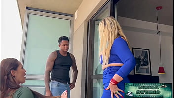 Mama studio em milfs taradas fodendo com técnico bbc da manutenção grátis