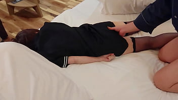 Caを手マンでイカせて、後ろから生で挿入 突きまくって中出し 素人ハメ撮り コスプレ