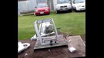 Le mando merca a mi lavarropa y empezo a hacer ruidos raros