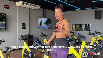 Latina's steamy gym workout ends with her ass getting pounded