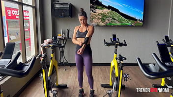 Latina's steamy gym workout ends with her ass getting pounded