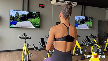 Latina's steamy gym workout ends with her ass getting pounded