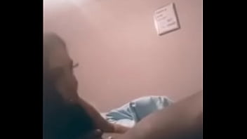 Chinagraves3 gives her throat to the king