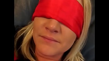 Lucky stud gives lusty blonde a good fuck on the sofa