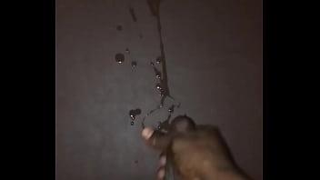 Thick cum shoots from bbc