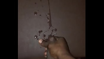 Thick cum shoots from bbc