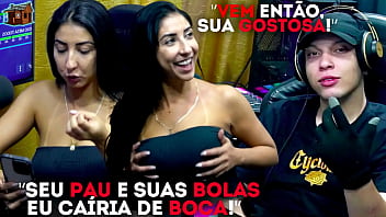 A gostosa da renatinha mello deu em cima do apresentador será que rola uma gravação pornô com os dois podcast pápum no barraco