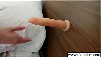 Dixie belle gorgeous teen girl put all kind of things in her pussy vid 09