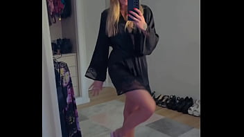 Regarde moi me changer