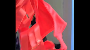 Regarde moi me changer