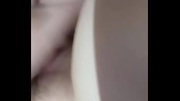 Me pajeo frente a la cámara lynela nira