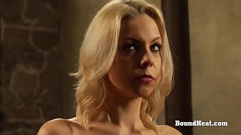 Sexy big butt lesbian slave mastrubating and fingering herself