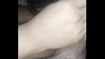 Ella sabe hacer una mamada deliciosa