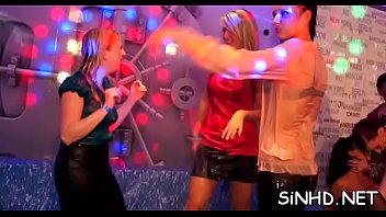 Earrth shattering orgasms with nice looking babes and hunks