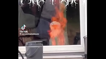 Un pequeño descanso después de clases con la profesora