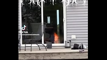 Un pequeño descanso después de clases con la profesora