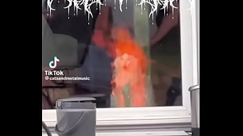 Un pequeño descanso después de clases con la profesora