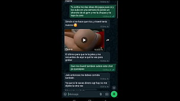 La vecina le encanta que la grabe