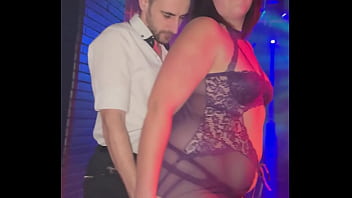 Mes amours je suis seule et tranquille ce soir on se donne rendez vous en cam to