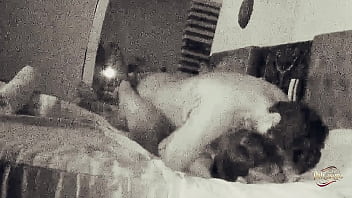 Cachando De Misionero En El Hotel thumbnail